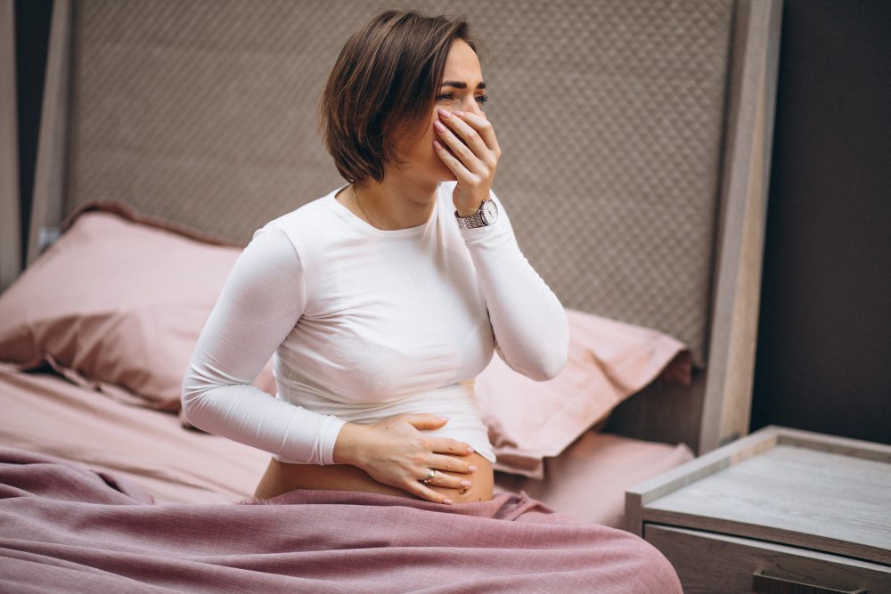 Insônia na gravidez: causas, posições seguras e como voltar a dormir