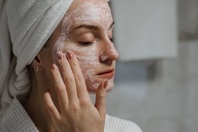 Como ter pele bonita sem gastar tanto com produtos